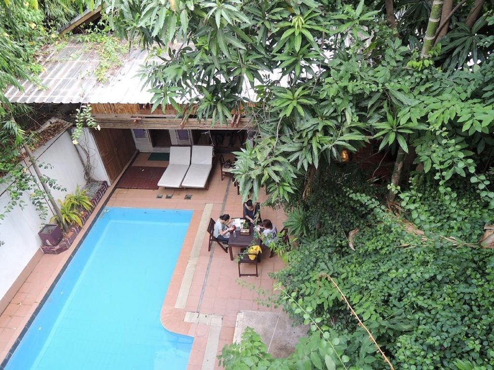 วายเค อพาร์ต เฮาส์ Hotel พนมเปญ ภายนอก รูปภาพ